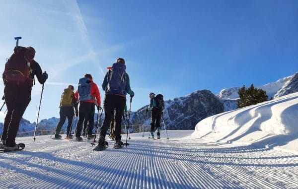 Schneeschuhgehen im Gebiet der Alpspitze